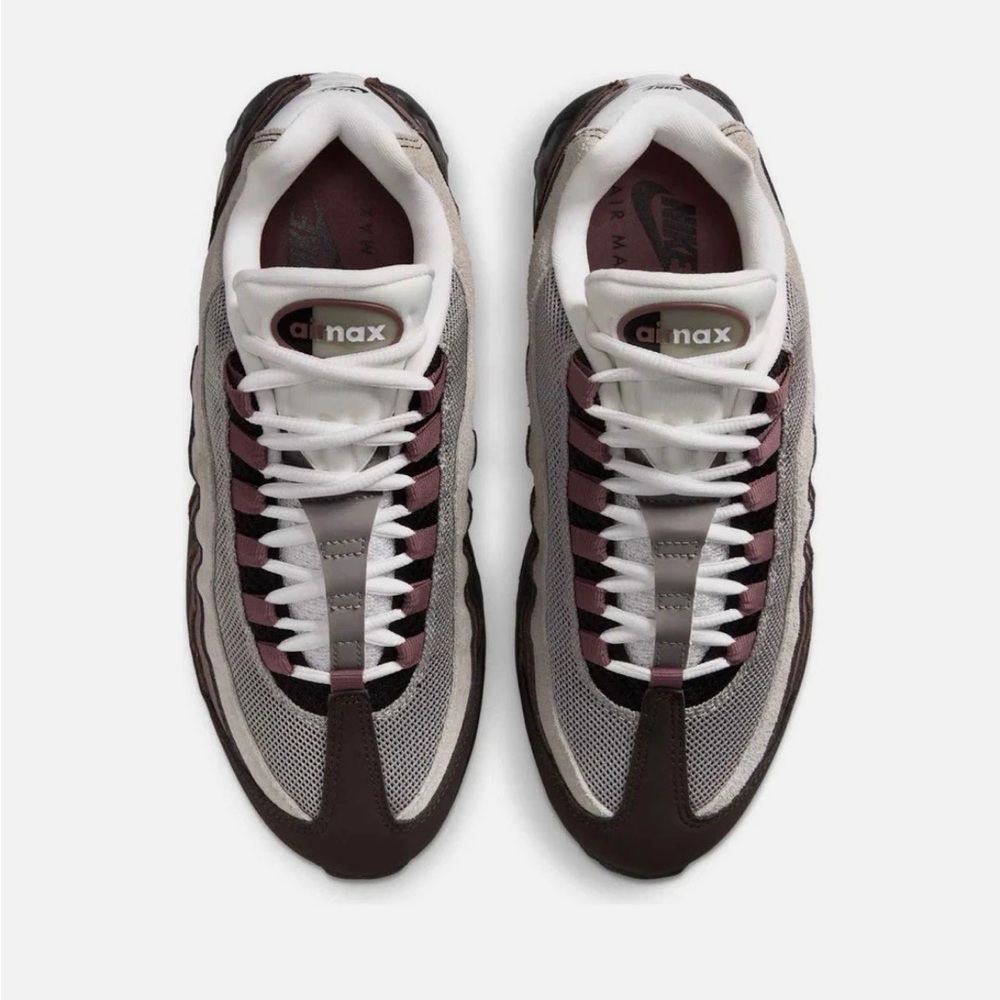 Women’s Nike Air Max 95 OG Big Bubble Velvet Brown - Picture 2 of 4